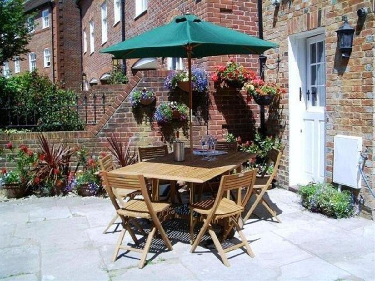 The Quay - Old Town Poole B&B - Great Location - Secure Free Parking 외부 사진