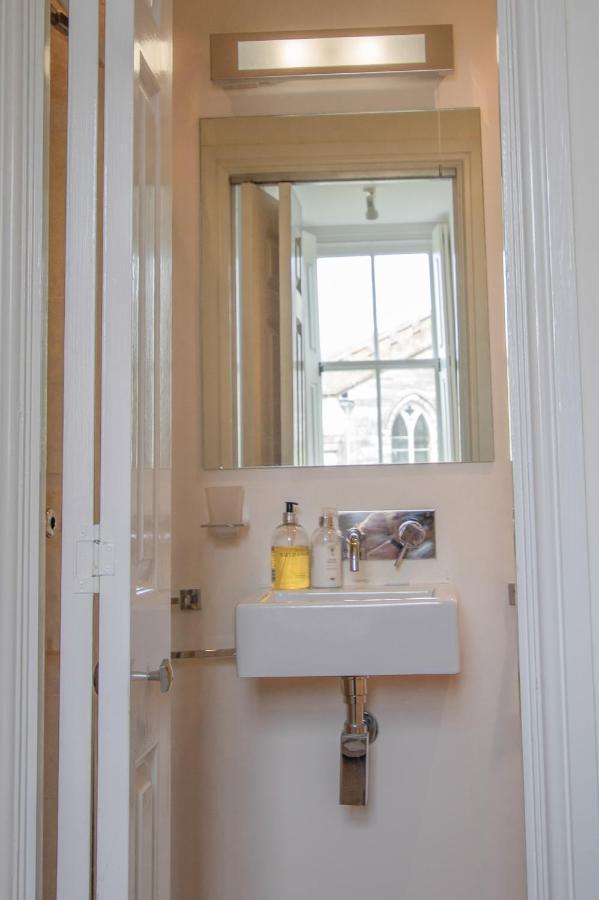 The Quay - Old Town Poole B&B - Great Location - Secure Free Parking 외부 사진